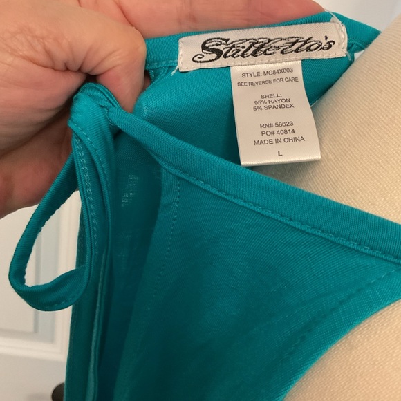 Elegant Teal Maxi Dress - Picture 15 of 15